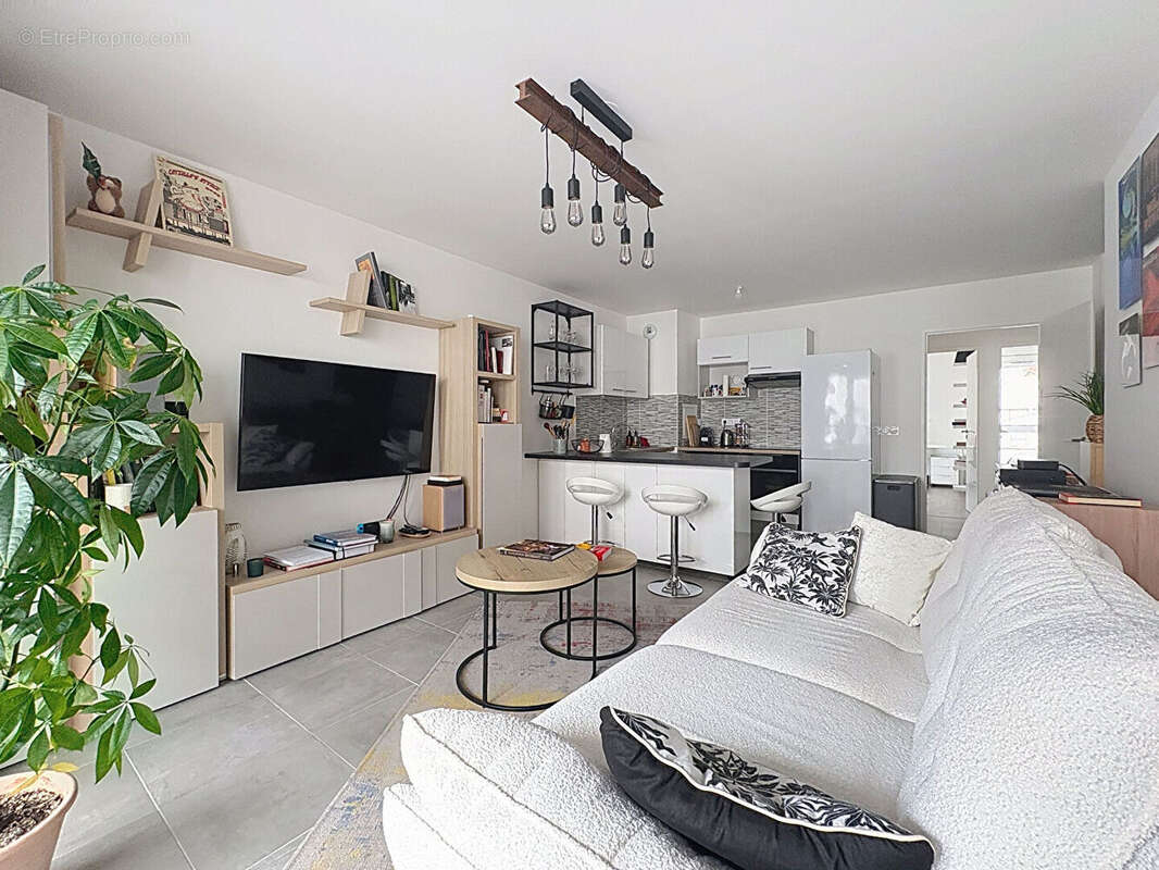 Appartement Bagnolet 3 pièce(s) 61.43 m2 - photo 13