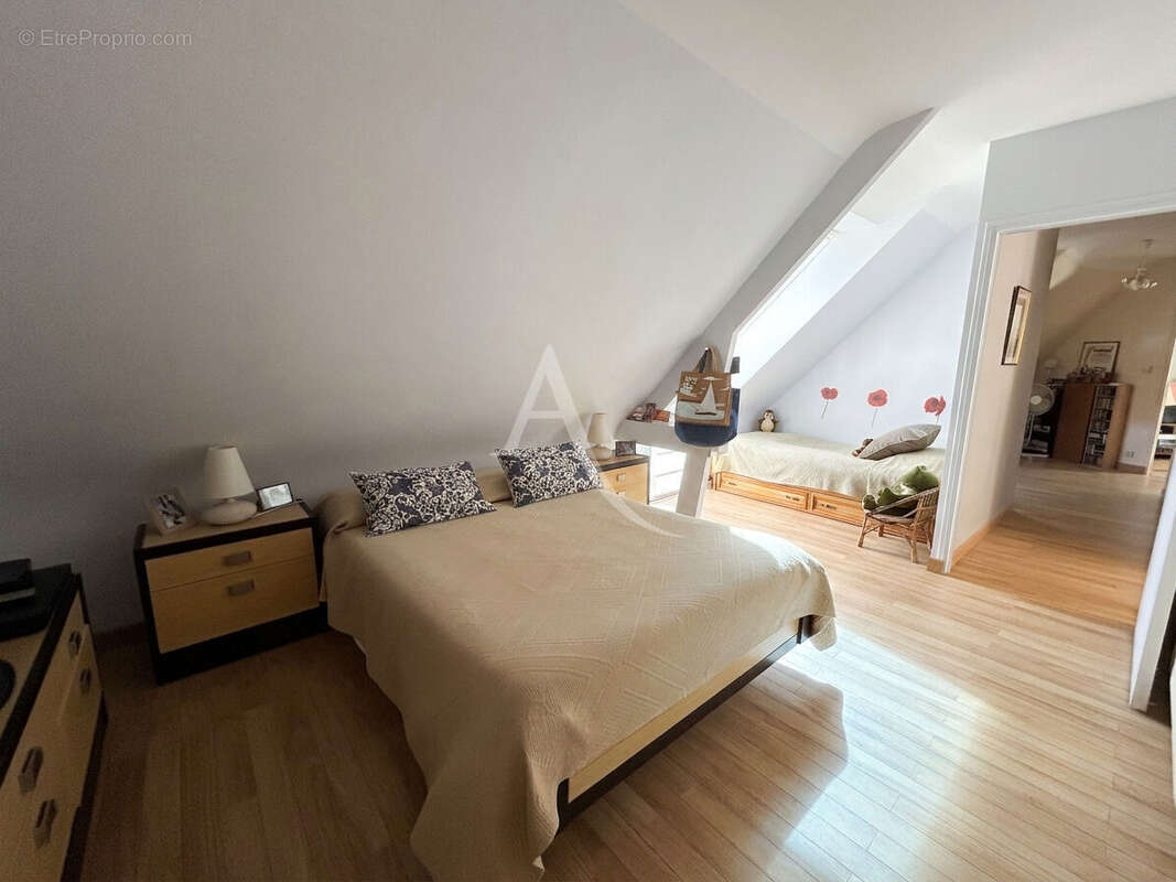 Maison familiale d'environ 179 m² en plein coeur de Saint-André-des-Eaux - photo 13
