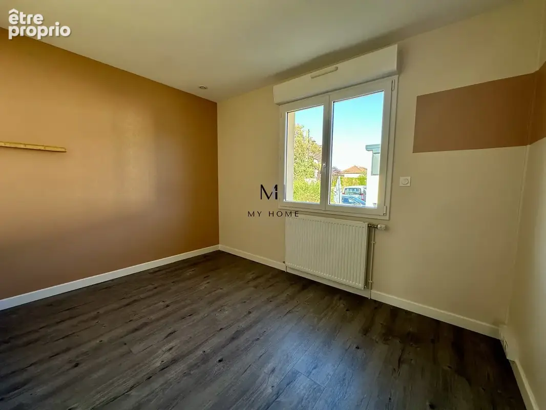 Maison 4 pièces 76 m² à vendre à Alencon (61000) - photo 5