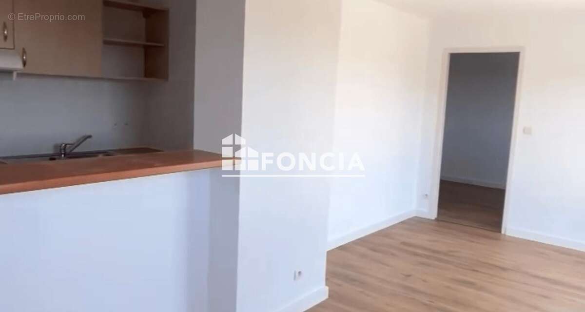 Appartement à SALLES-D'AUDE