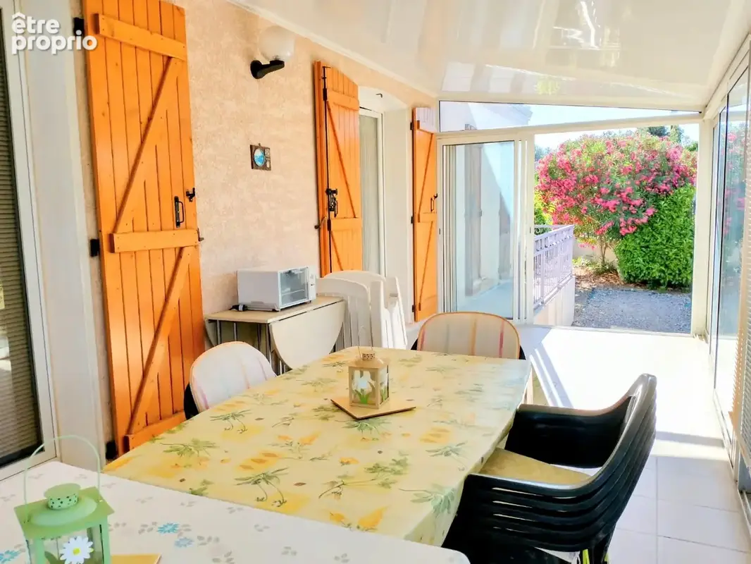 Villa plain pied avec garages - photo 13