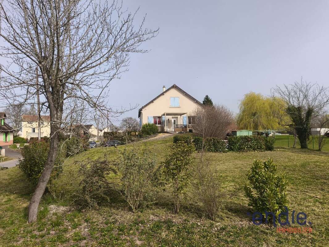 Maison à VILLEFRANCHE-D'ALLIER