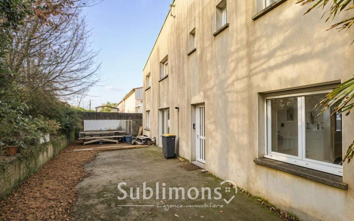 Commerce à MUZILLAC