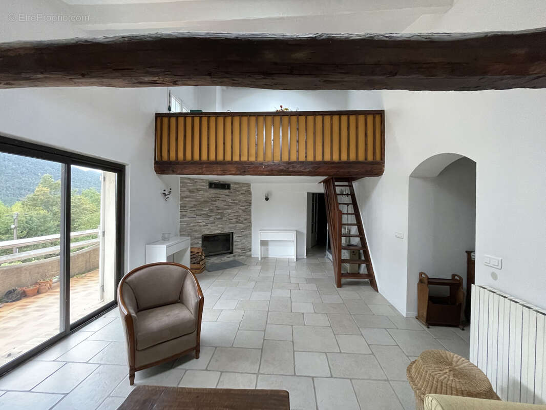 Maison à VALDEROURE