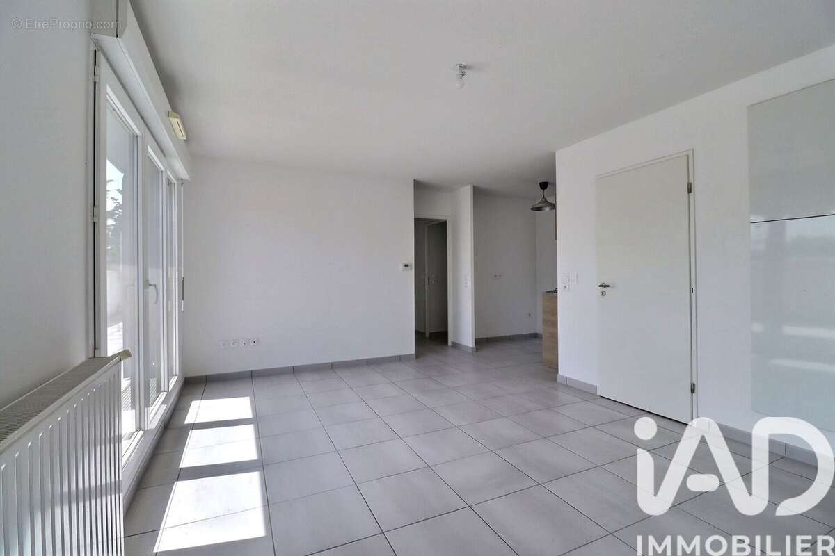 Appartement 61 m² à Villenave-D'ornon  - photo 2
