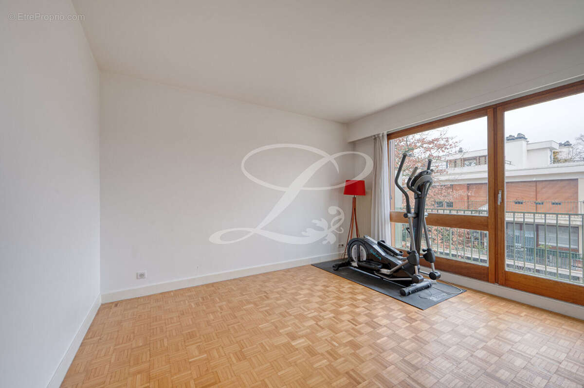 Appartement à MAISONS-LAFFITTE