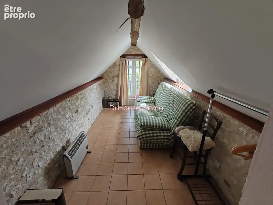Maison 9 pièces 154 m² à vendre à Les Ormes (86220) - photo 14