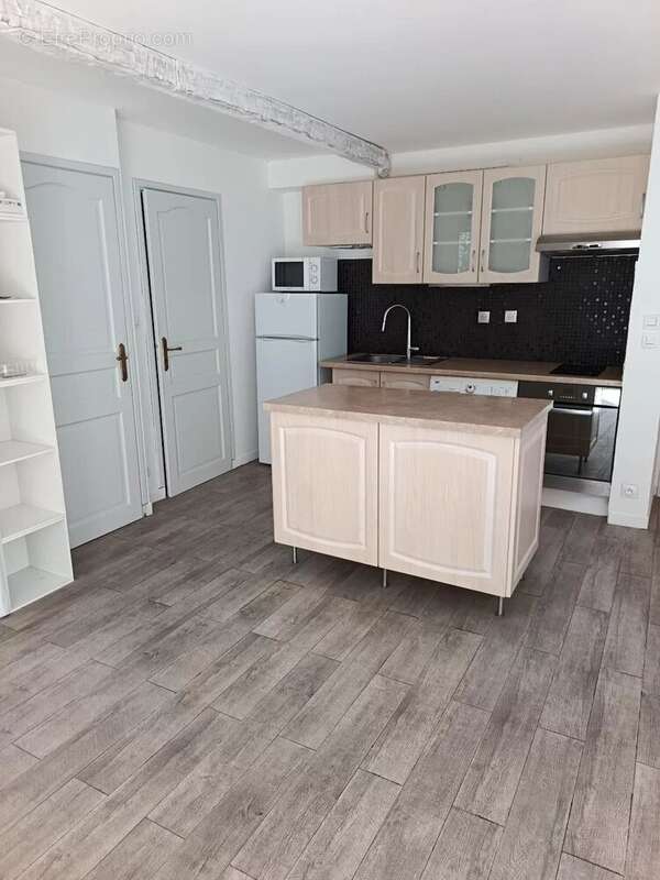 Appartement à SIX-FOURS-LES-PLAGES