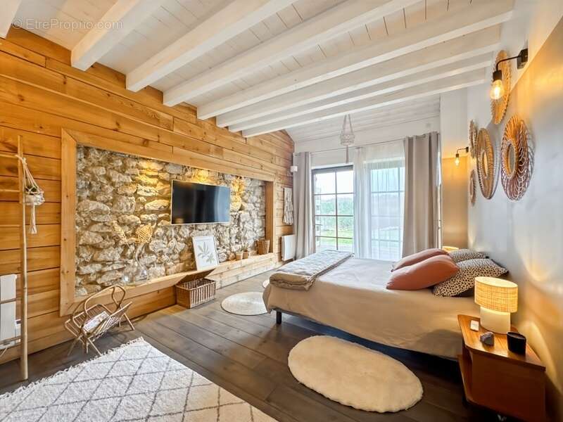 Maison à PEYREHORADE