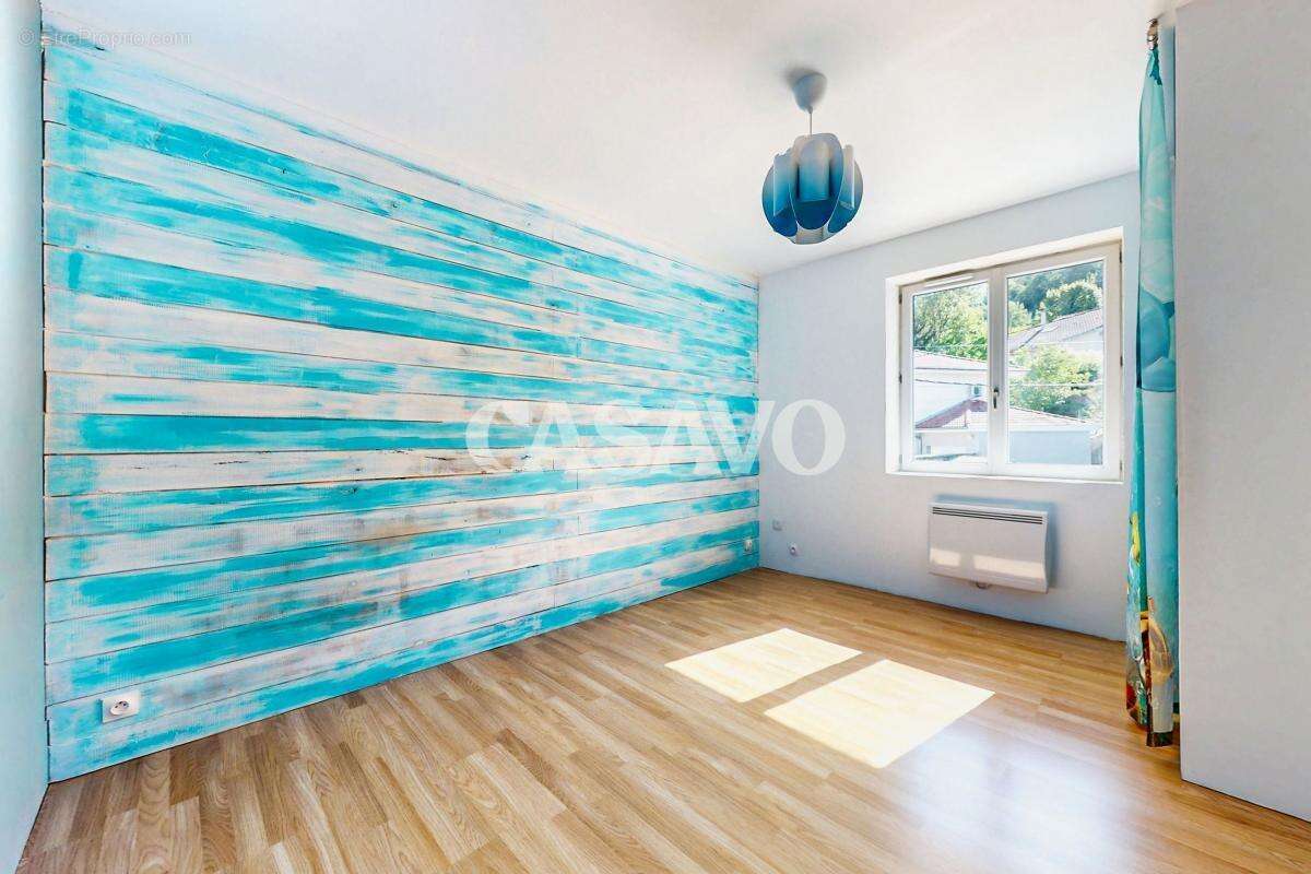 Maison à BOURGOIN-JALLIEU