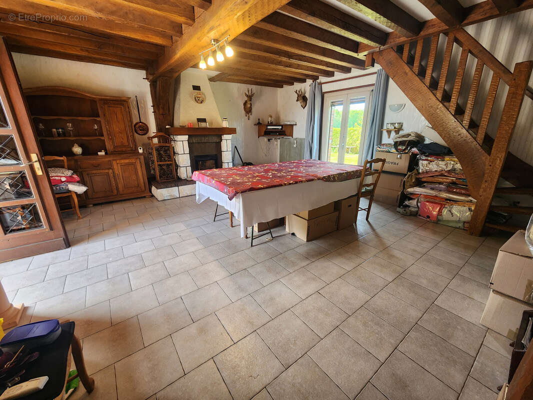 Maison à LA POTERIE-AU-PERCHE