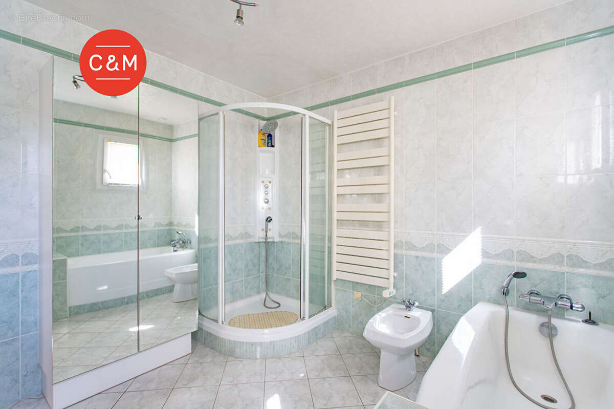 Maison à PONT-SAINT-MARTIN