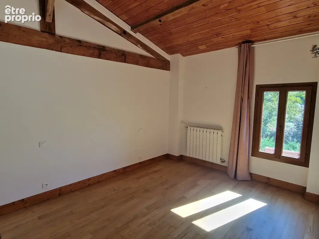 Maison de hameau avec garage et terrain - photo 14