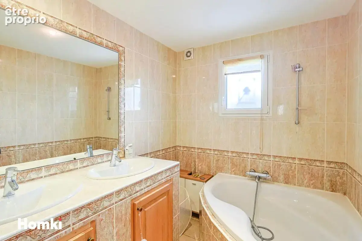 Maison/Villa T7 de 180 m² à Plaisance-du-Touch 31830 - photo 16