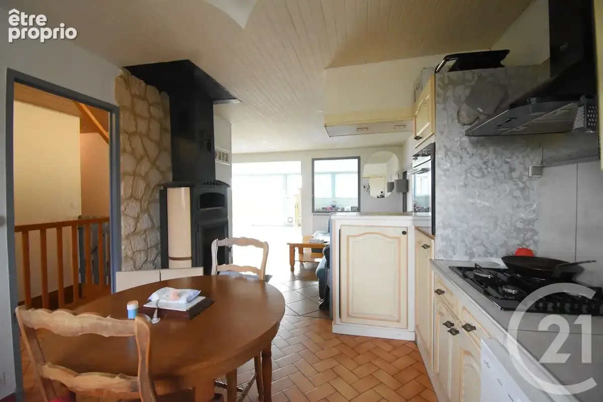 Maison 4 pièces 111 m² à vendre à Saint-Germain-Des-Fosses (03260) - photo 12