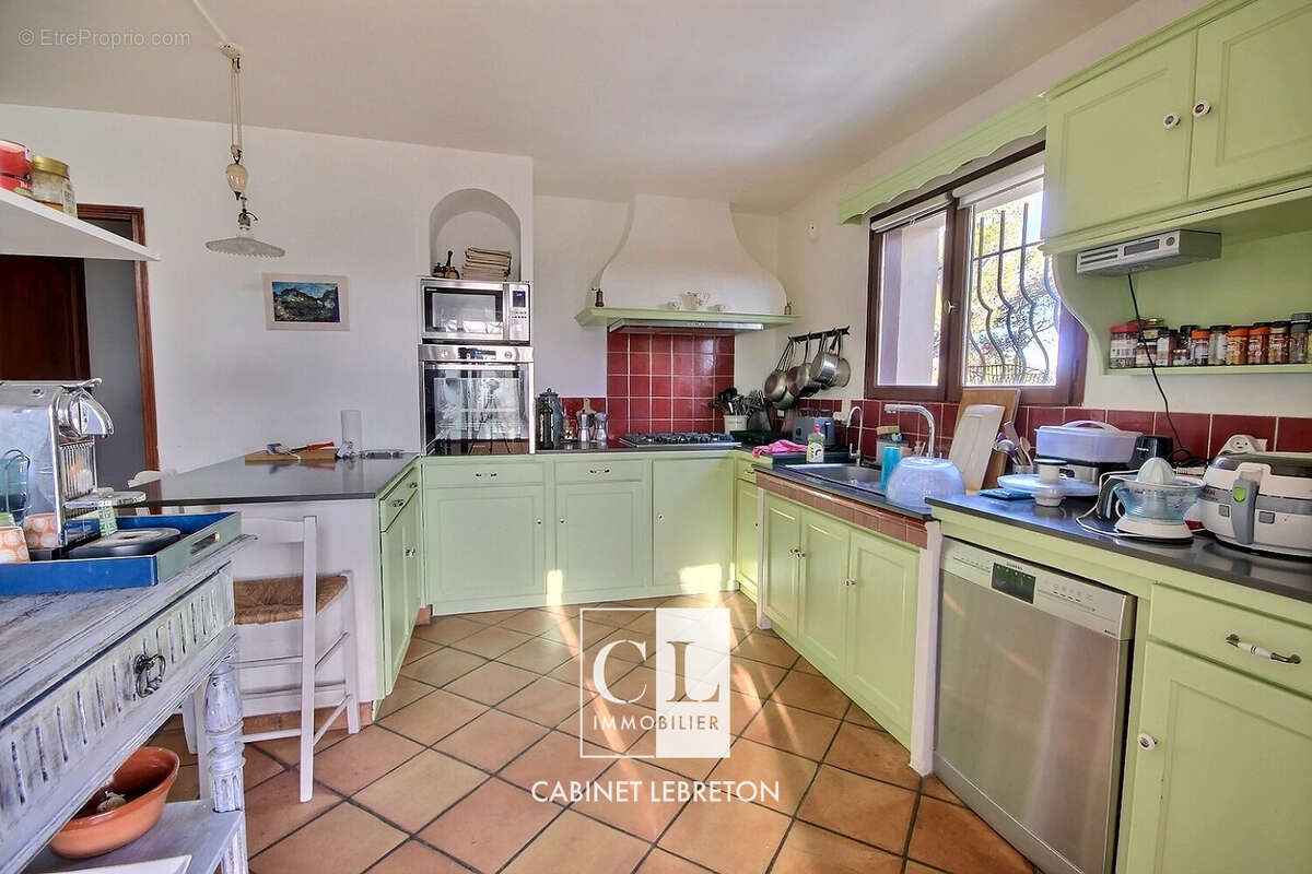 Maison à CADOLIVE