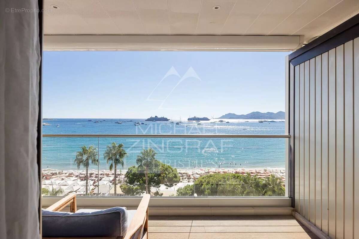 Appartement à CANNES