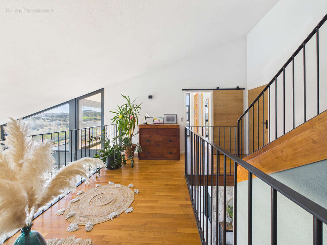 Maison à BRIVES-CHARENSAC