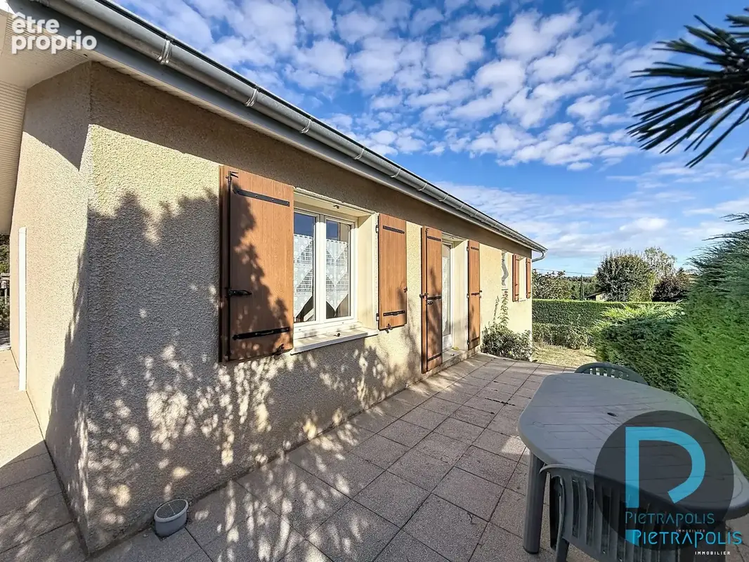 Maison 4 pièces 92 m² à vendre à Montmerle-Sur-Saone (01090) - photo 5
