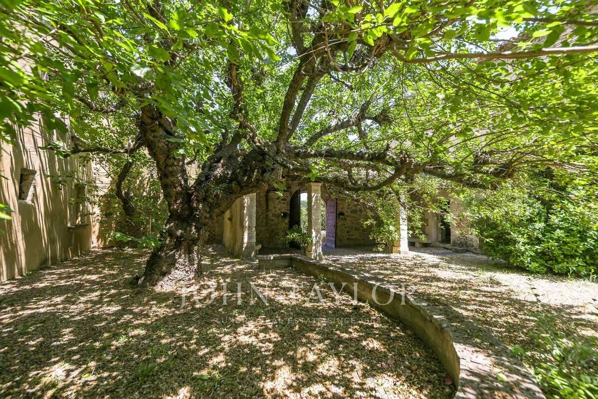 Maison à BONNIEUX