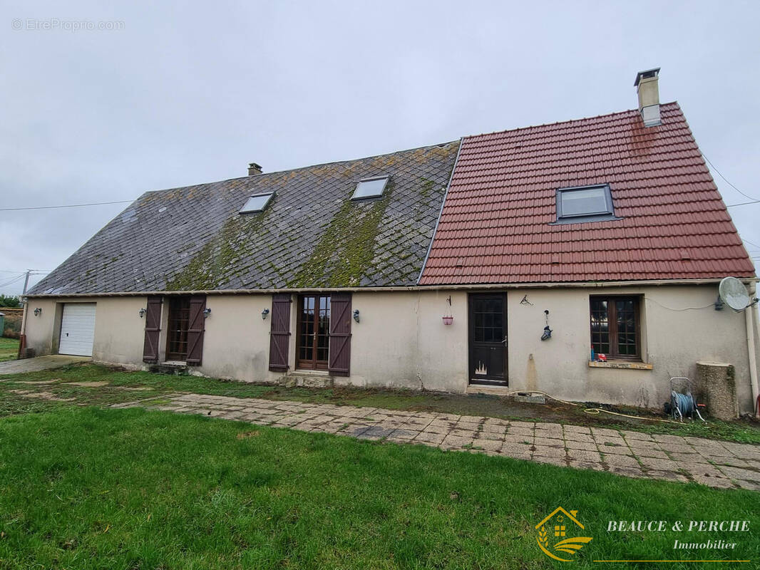 Maison à MIGNIERES