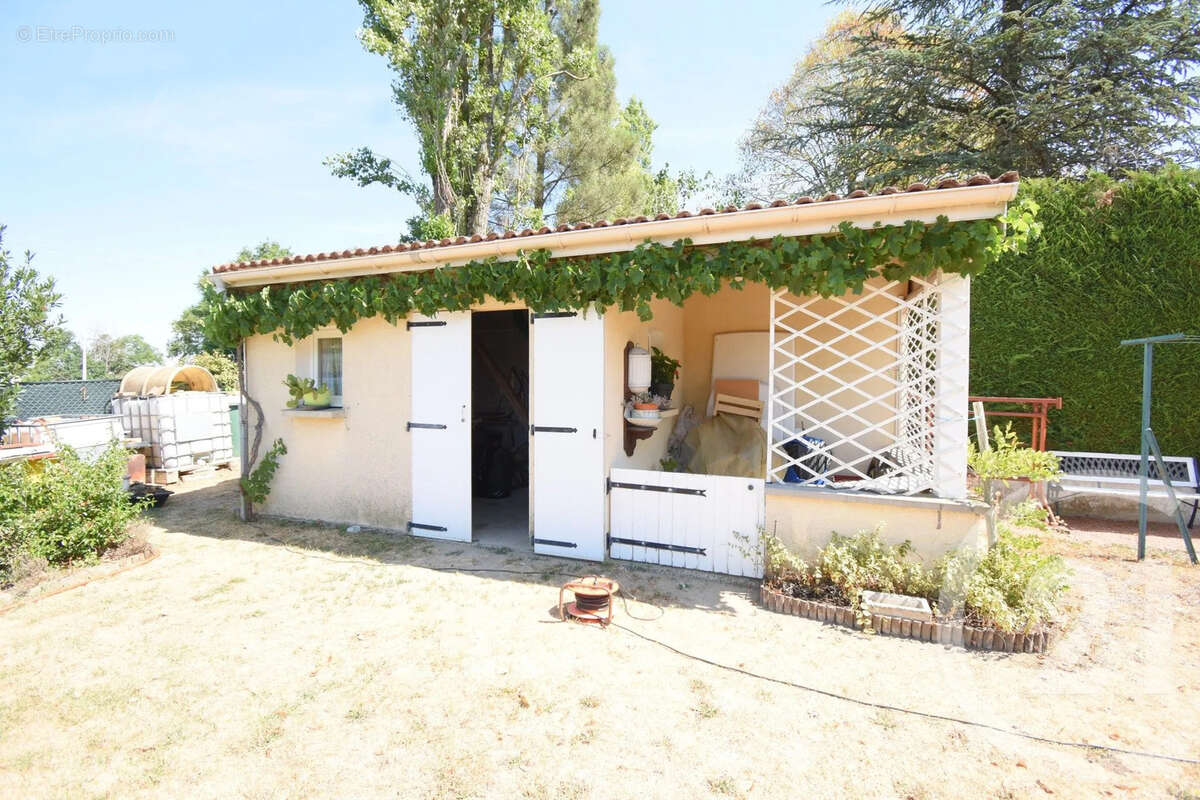 Maison 128 m² à Cusset  - photo 13