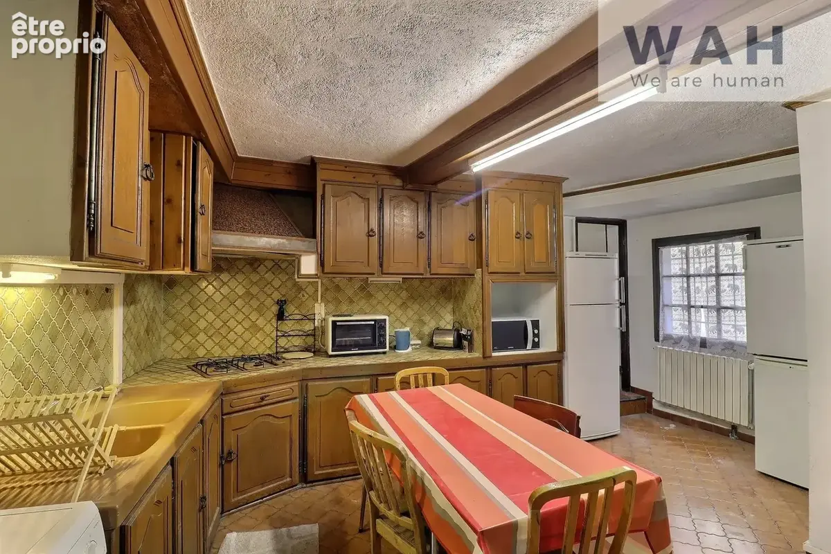 MAISON DE VILLAGE 3P 120 m2 avec terrasse 30900 Nîmes - photo 3