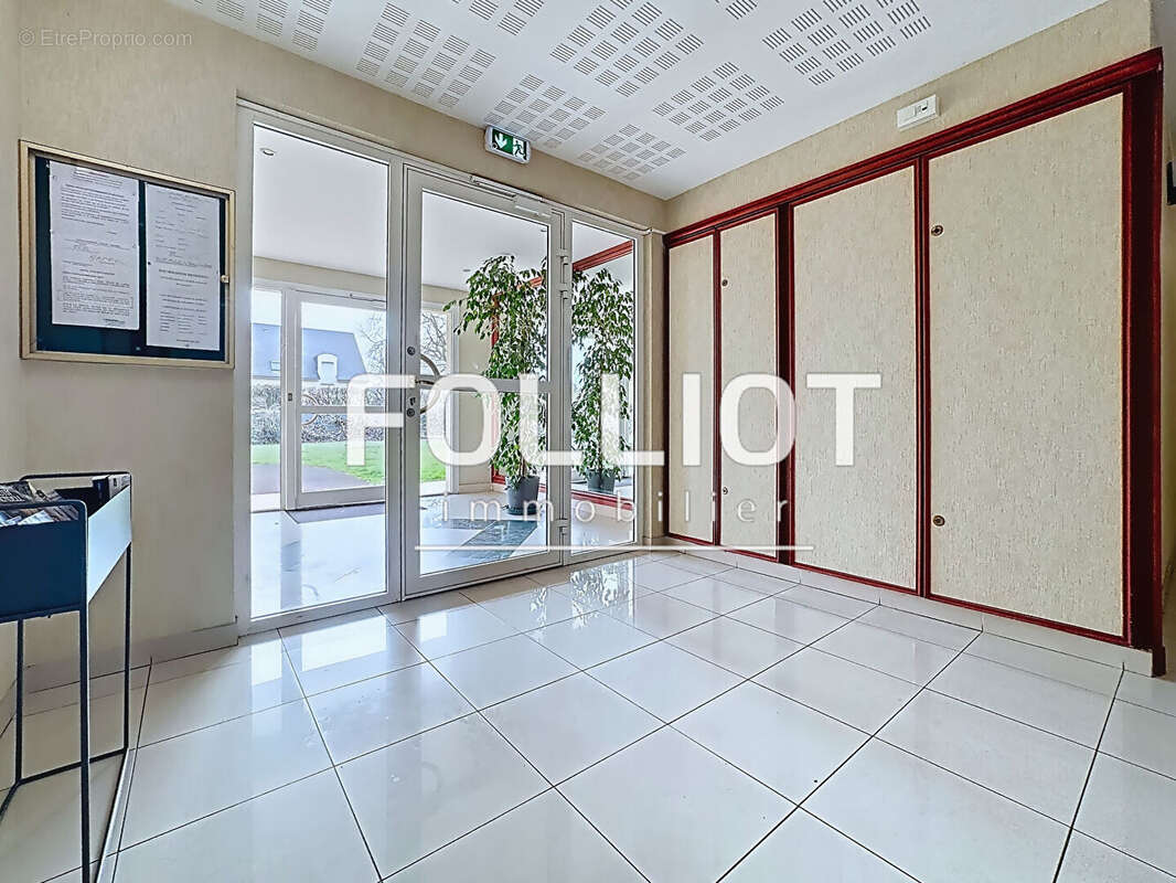 Appartement à MATHIEU