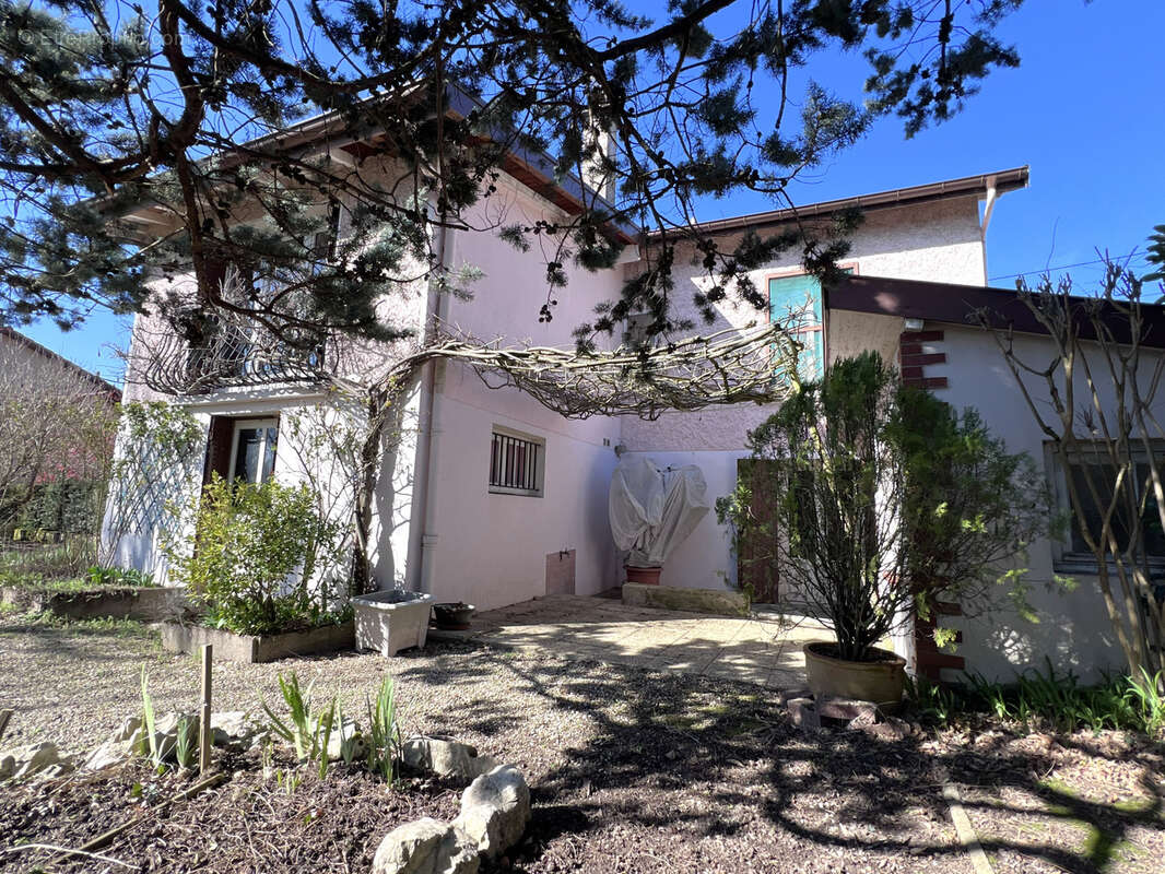 Maison à BOURG-EN-BRESSE