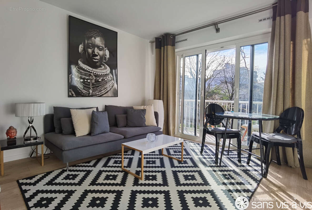 Appartement à SURESNES
