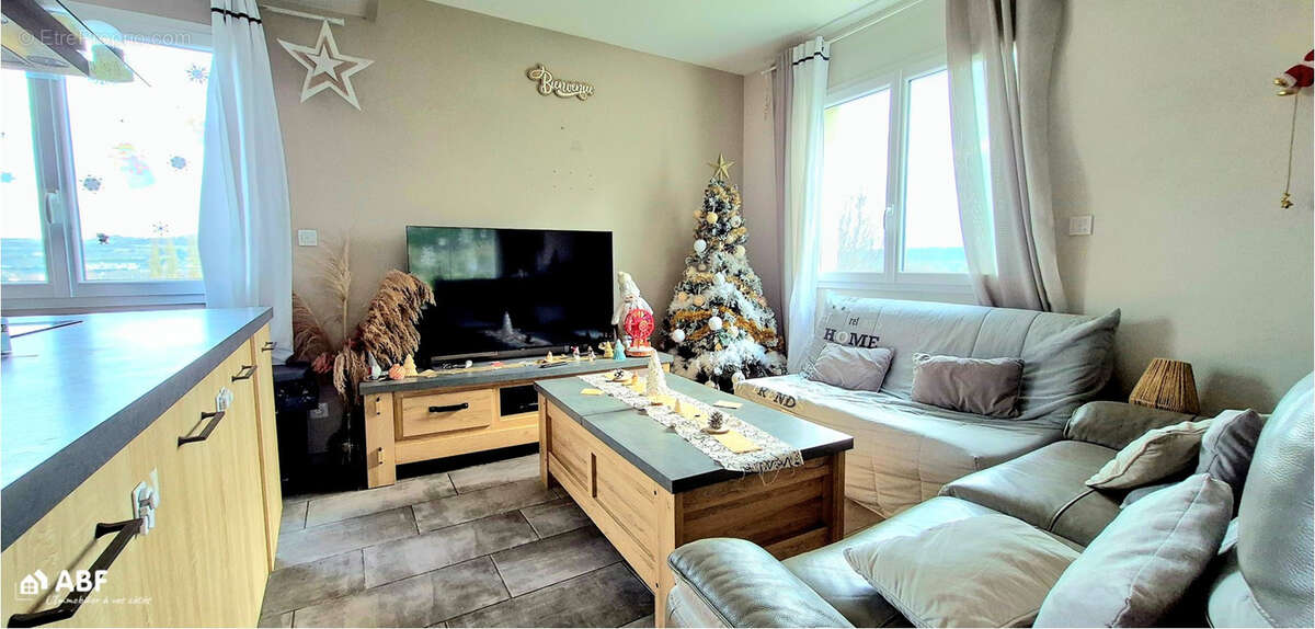 Maison à ROUXMESNIL-BOUTEILLES