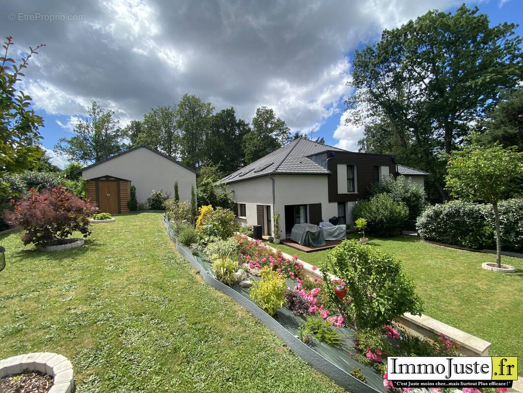 Appartement à MONTFORT-L'AMAURY