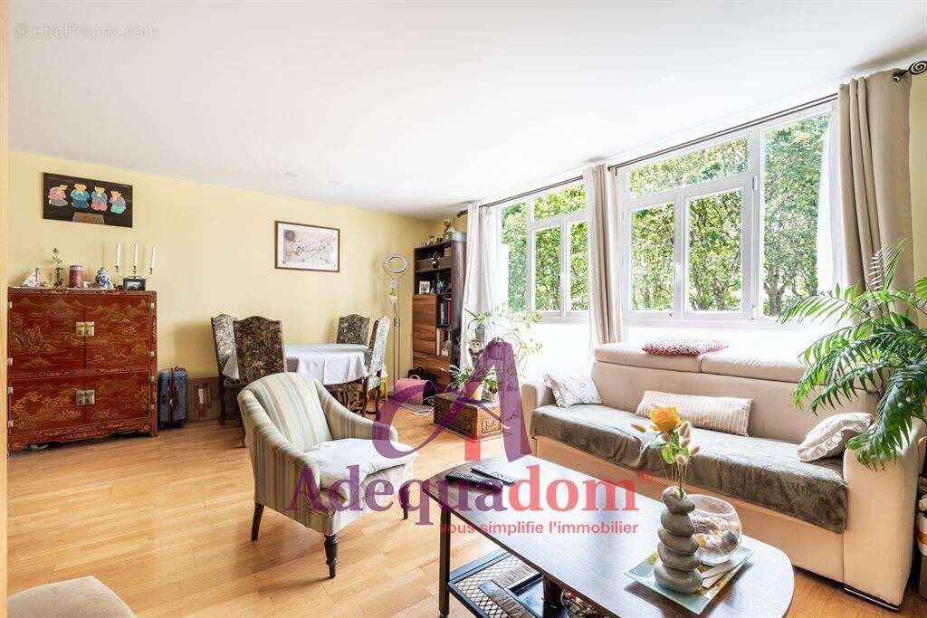 Appartement à BOIS-COLOMBES