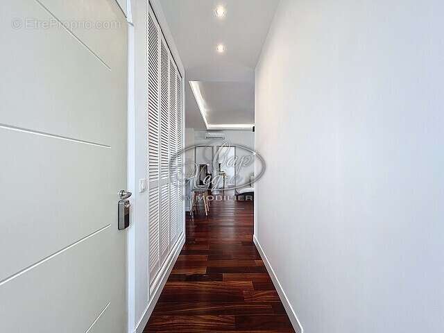 Appartement à BORMES-LES-MIMOSAS