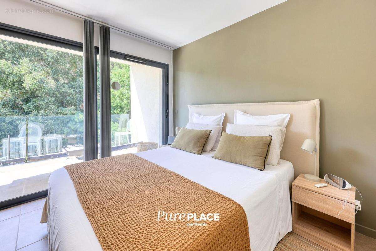 Appartement à RAYOL-CANADEL-SUR-MER