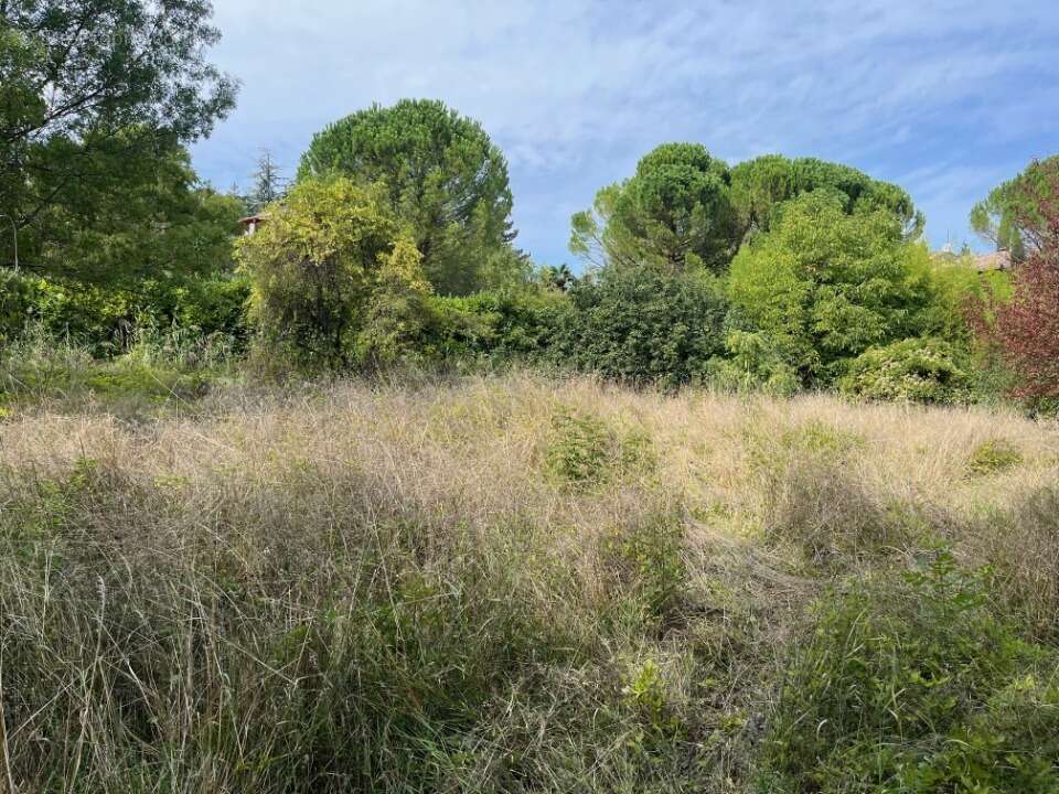 Terrain à AOUSTE-SUR-SYE