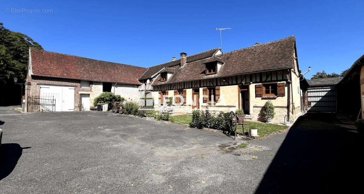 Maison à SILLY-TILLARD