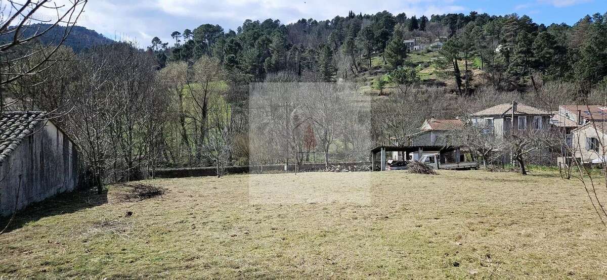 Terrain à CHAMBORIGAUD