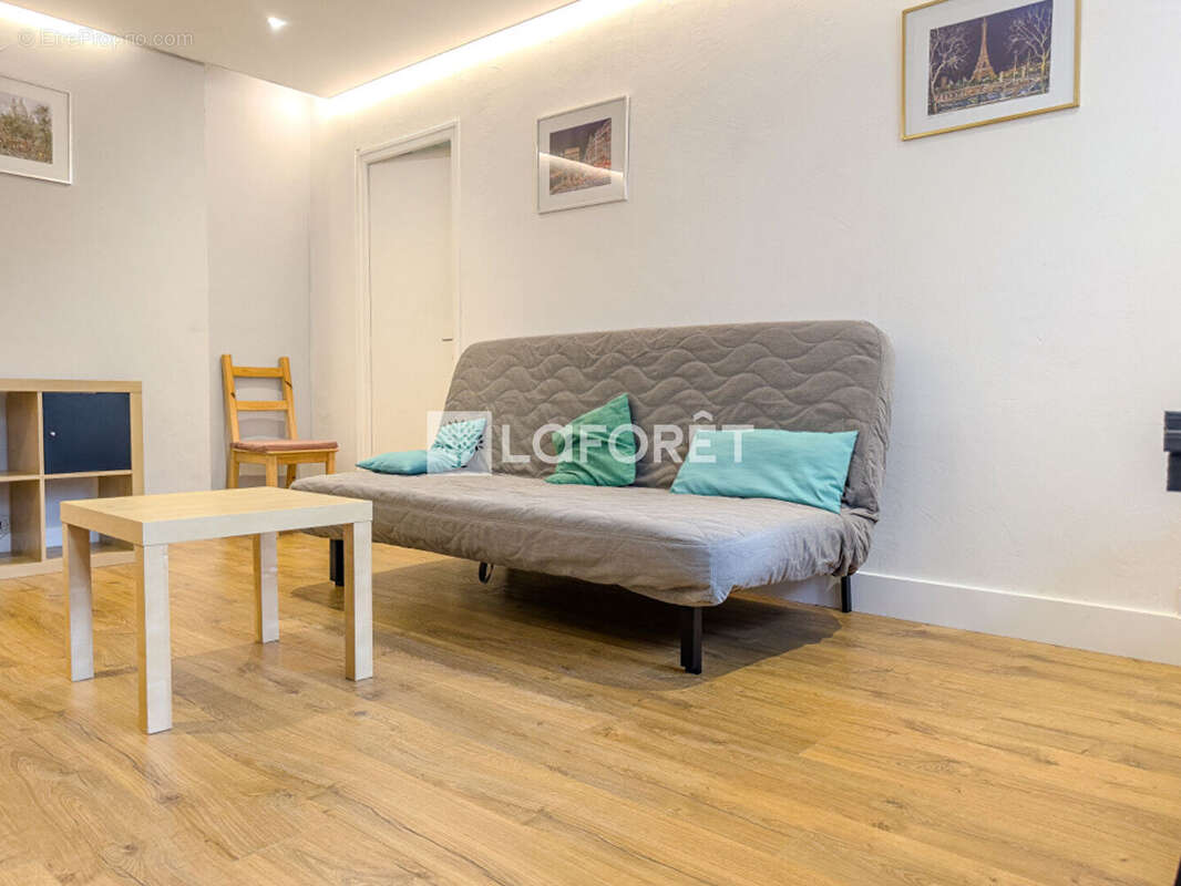 Appartement à SAINT-MARTIN-D'HERES