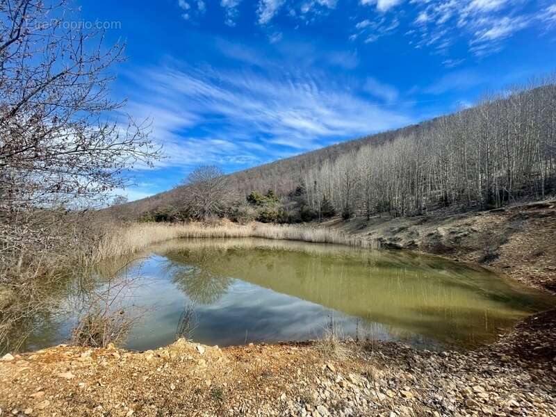 Maison à LAGARDE-D'APT