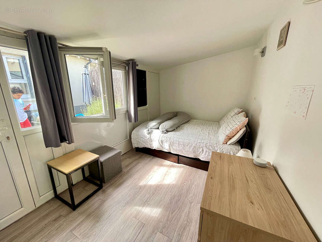 Maison à SARTROUVILLE