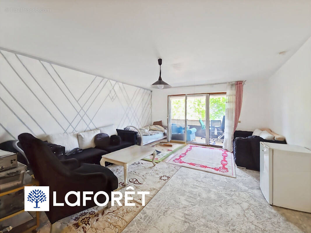 Appartement à RIS-ORANGIS