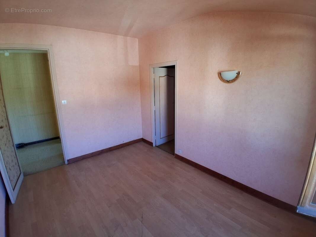 Maison 140 m² à Yerres  - photo 10