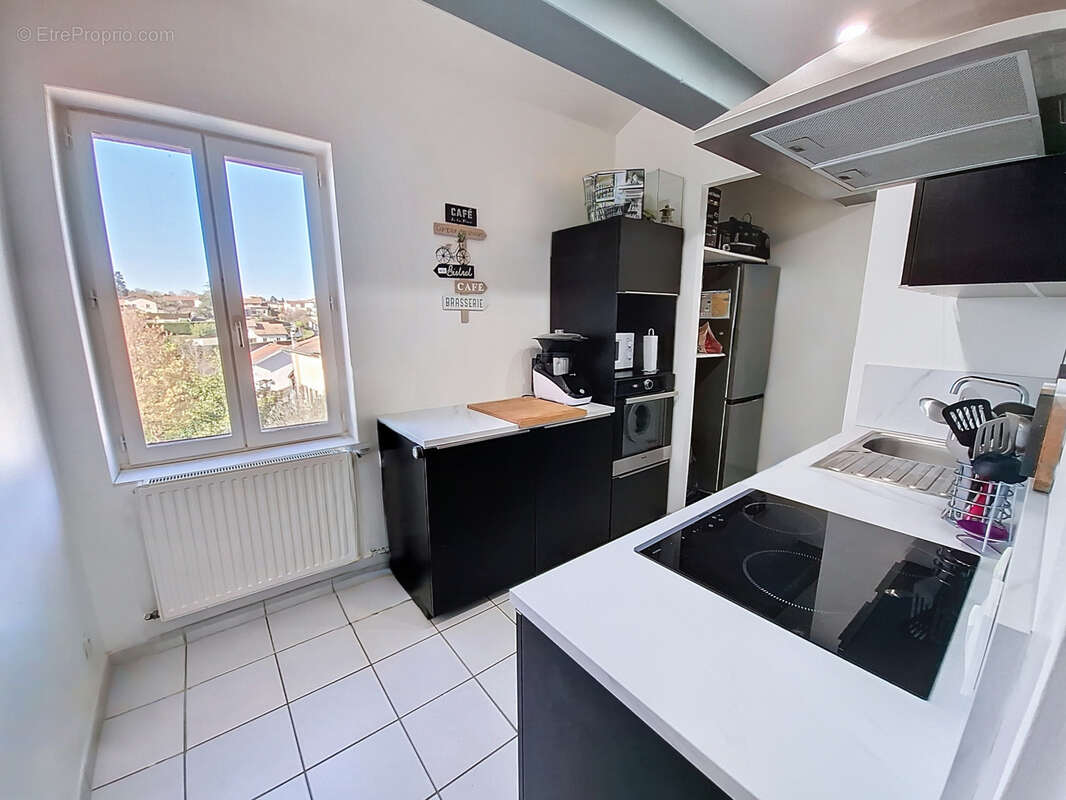 Appartement à VOURLES