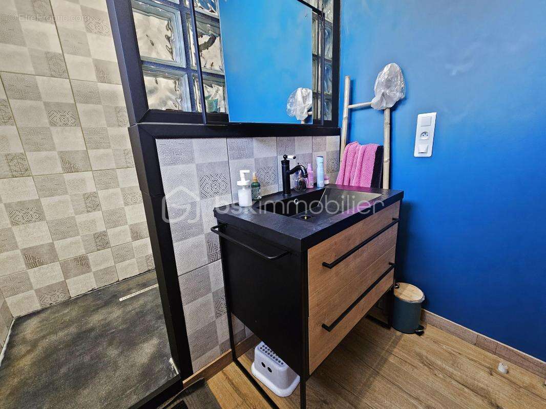 Rare - maison de ville hypercentre - le coteau - 3 chambres - dpe : d - photo 6