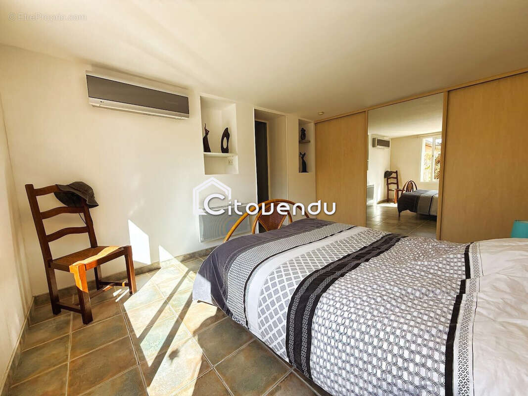 Maison à MONTESQUIEU-DES-ALBERES