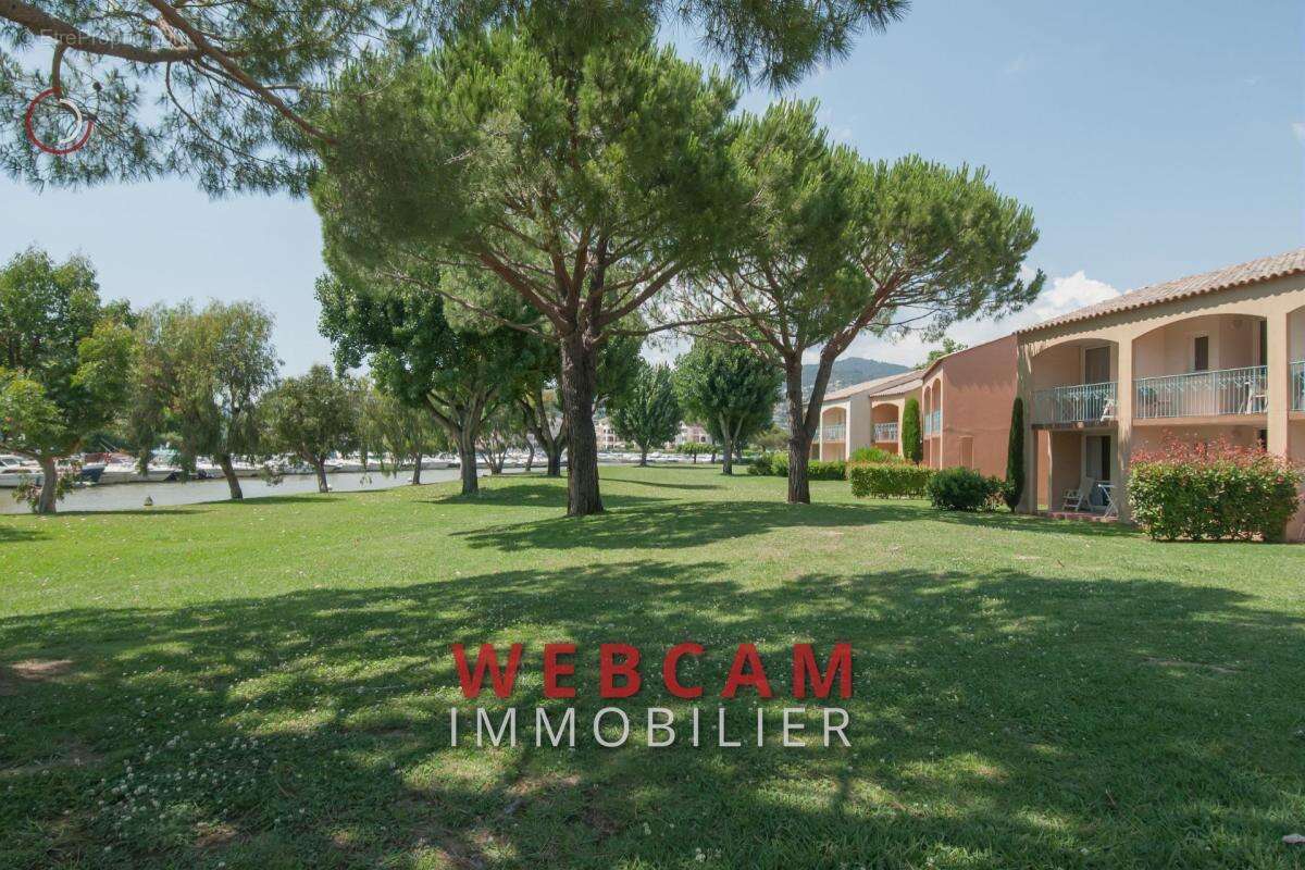 Appartement à MANDELIEU-LA-NAPOULE