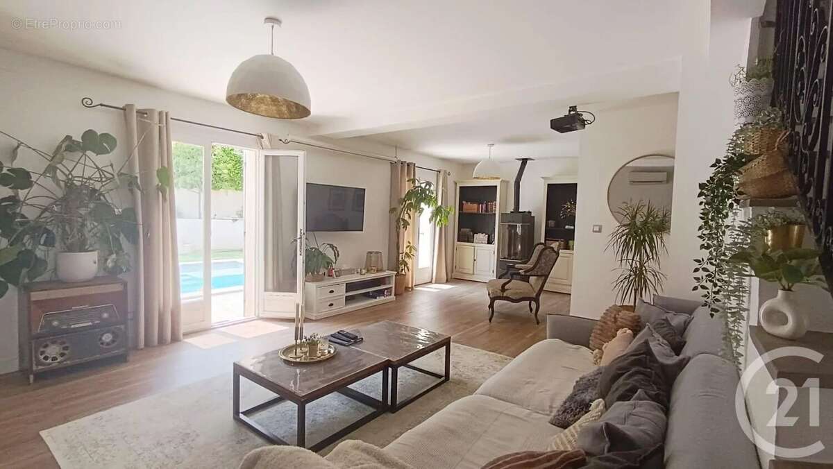 Maison à LA COLLE-SUR-LOUP