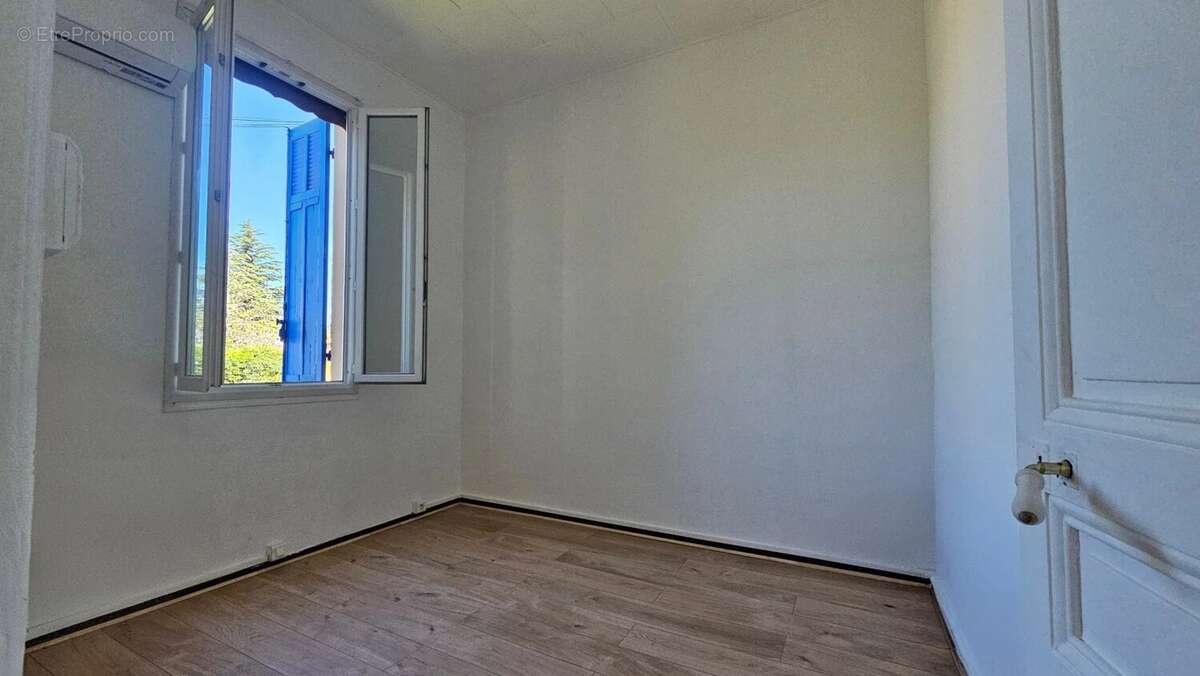 Maison à NANS-LES-PINS