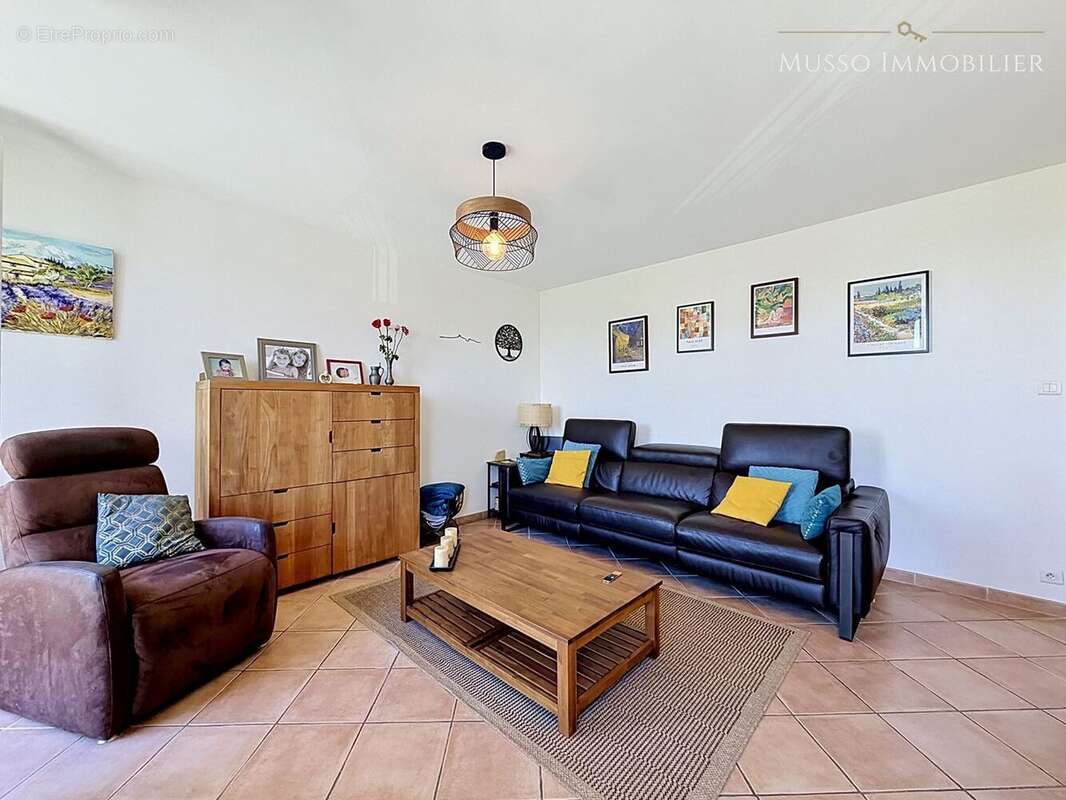 Appartement à MARSEILLE-10E